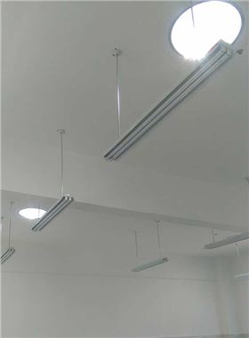 校園無電導(dǎo)光管采光照明效果 校園無電導(dǎo)光管采光照明效果