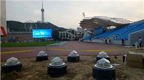 大連火車頭體育館光導(dǎo)照明 大連火車頭體育館光導(dǎo)照明